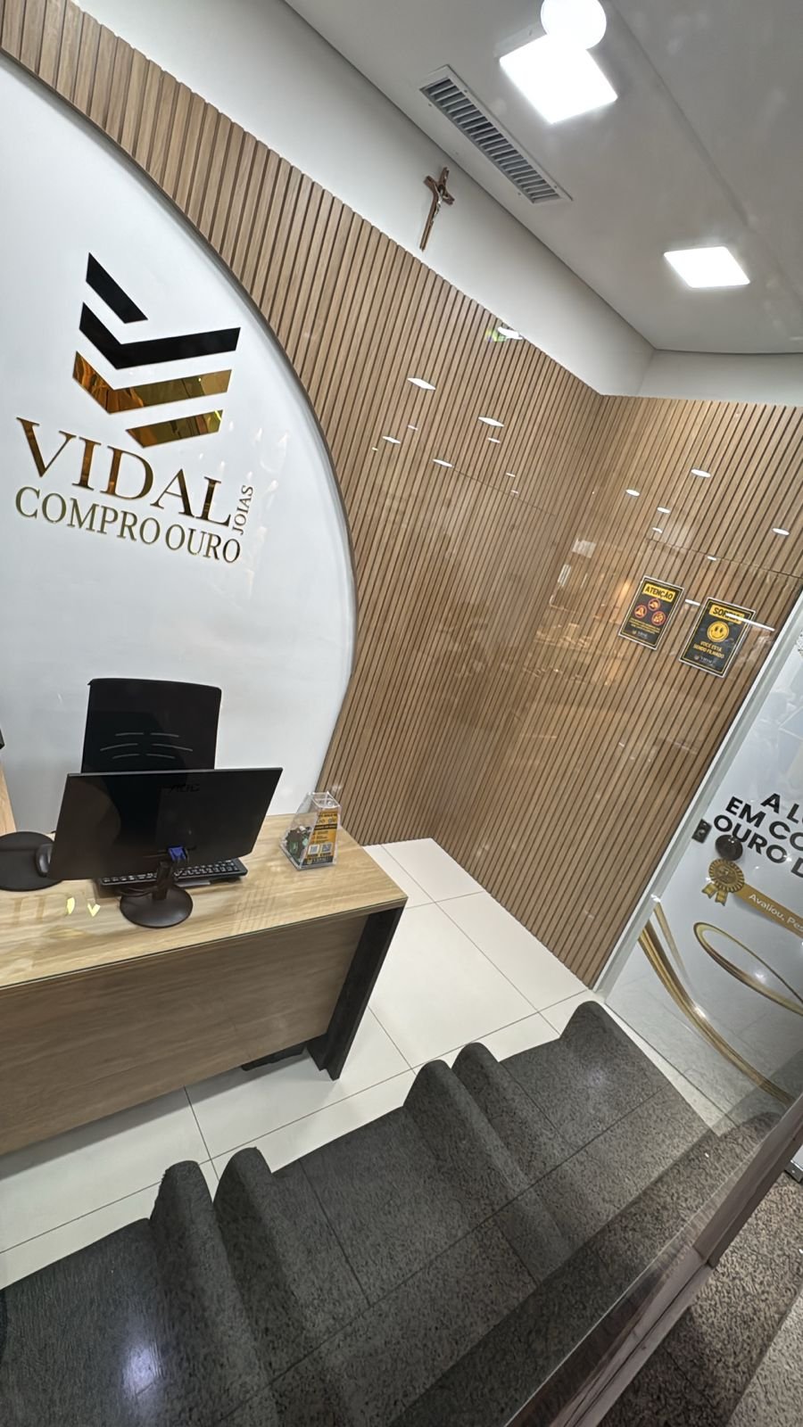 Sala privativa de atendimento da Vidal Joias em Salvador